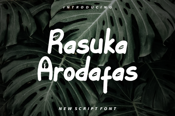 Rasuka Arodafas: Elevate Your Campaigns with a Vintage Display Font